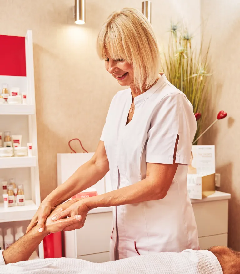 SPA AT HOME WOMEN AJMAN